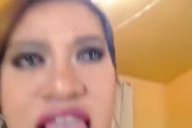 biggest mounds tranny likes To toy Her 10-Pounder