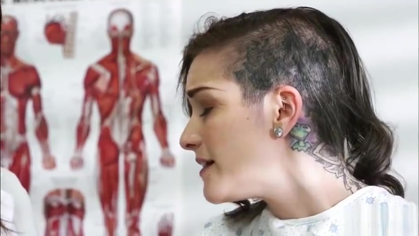 Ladyboy Natalie slams Rizzos wet pussy in the operating room