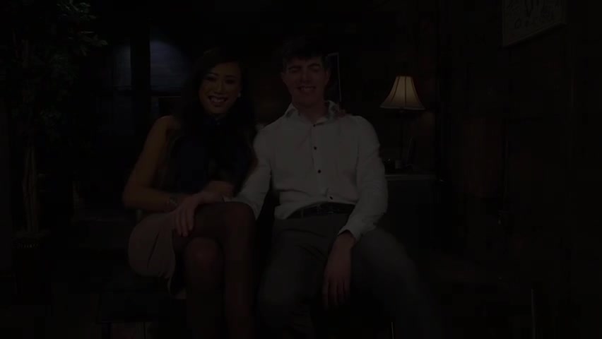 Asian ts beauty sucked off by slave