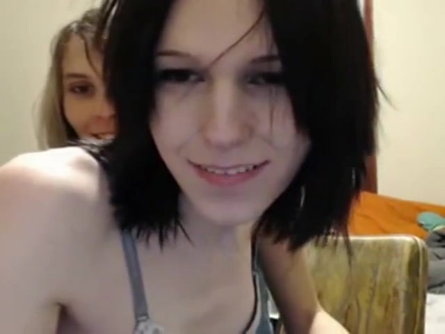 teen 18+ shemales webcam twosome