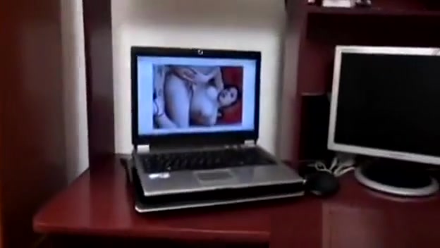 Tattooed tranny and guy drill each other