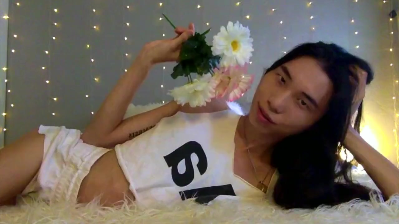 LILITH - asian fetish tease homemade video