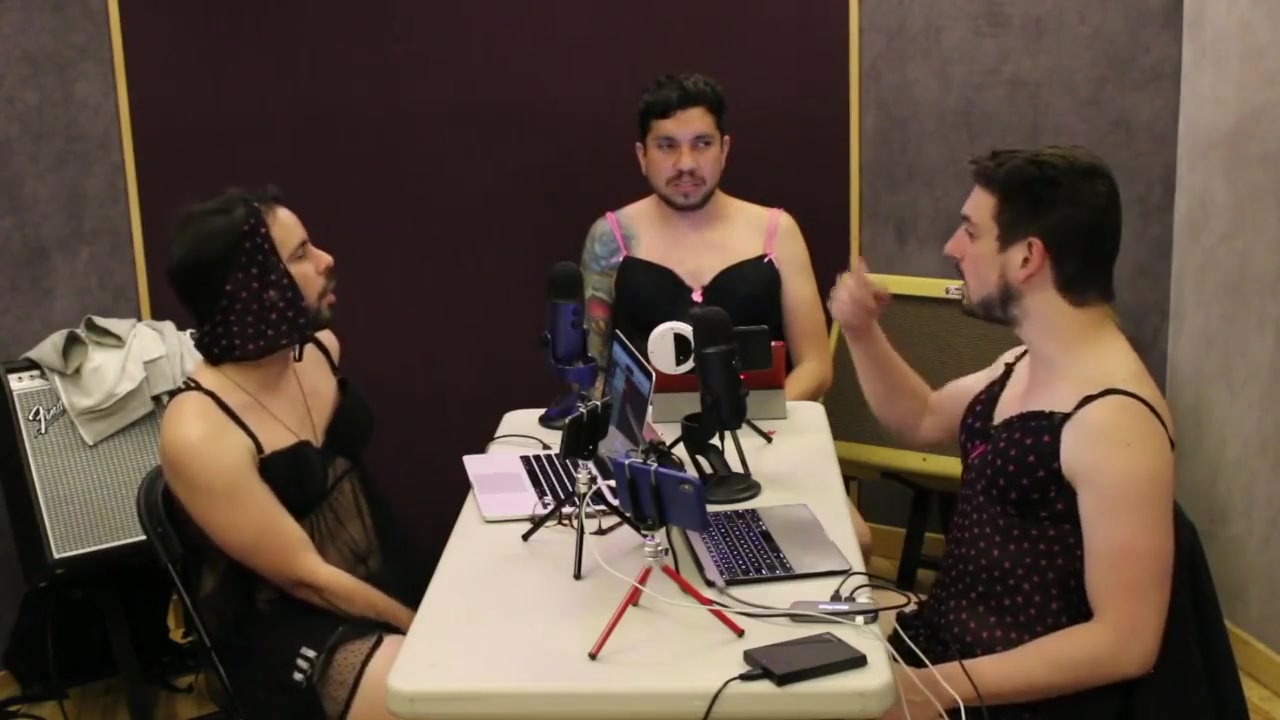 ESCUELA DE CROSSDRESSERS