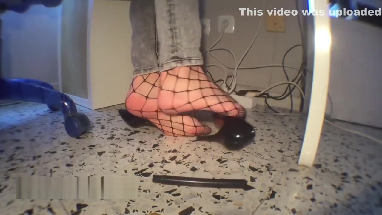 Your cd slutty secretary. Today shoeplay dipping soles with black fishnets