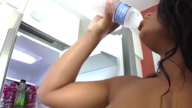 Soapy busty latina shemale trades BJ