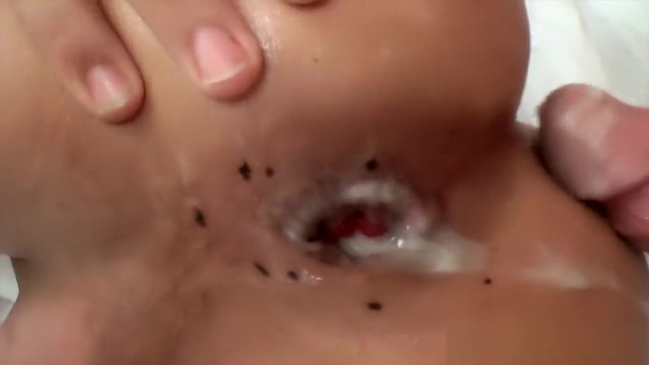 Nicolly gets Drilled Bareback
