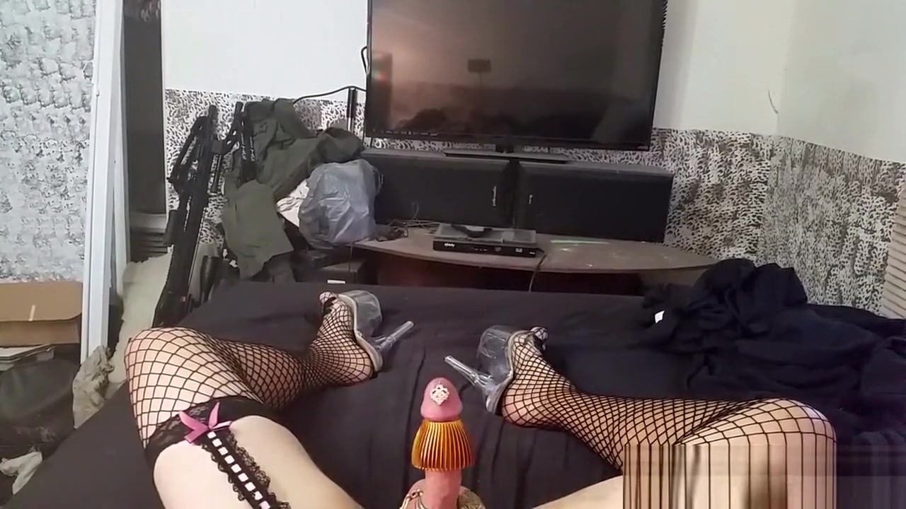 Camens crazy cock play