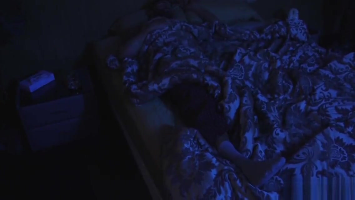 Dude with beard gets trannys cock