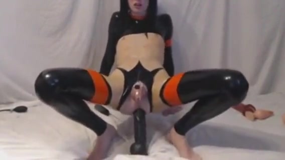 Latex Anal Slut DILDO RIDING#13