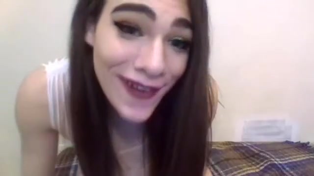 non-professional black lady-teen 18+ ladyman In Solo