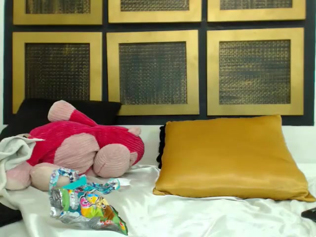 lingerie filthy ladyman Masturbation