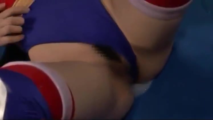 Superheroine Defeated