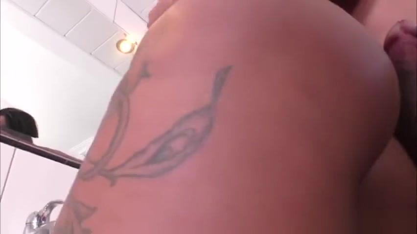 Busty Brunette TS Bianca Reis gets fuck by two big cocks