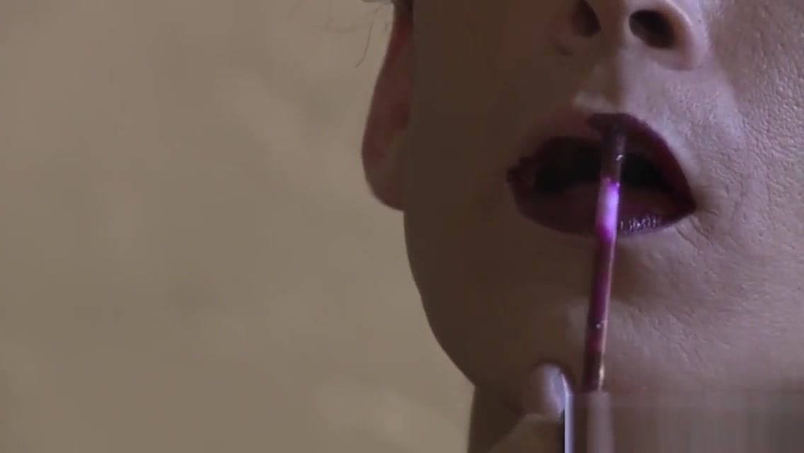 Mature trans babe fucks