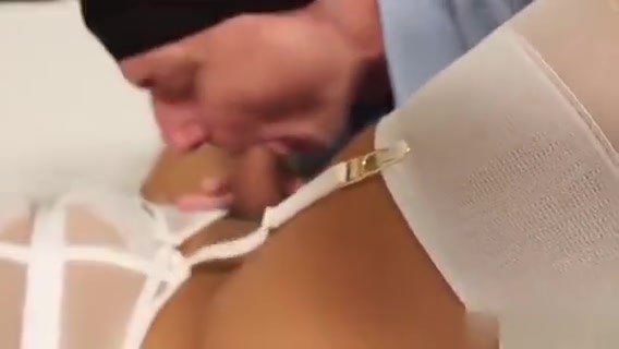 Hot shemale bareback with cumshot