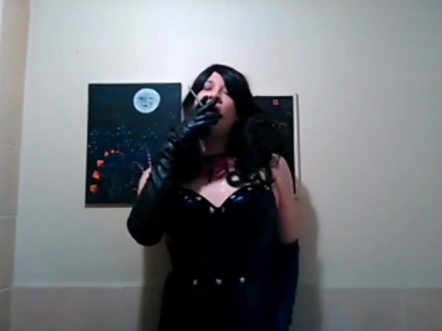 Mistress Samantha-Smoking fetish .1