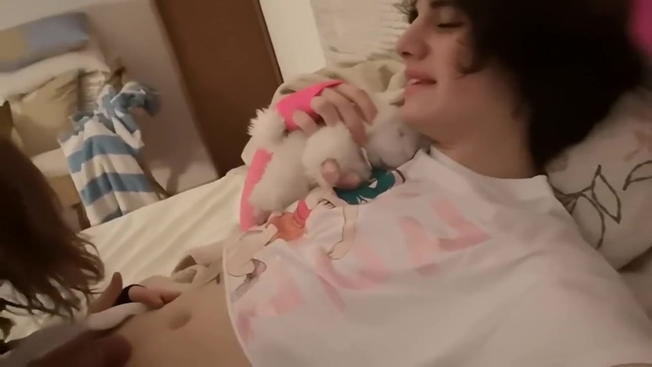 CUTE FEMBOY SUCKS HIS GIRLFRIEND CLITTY