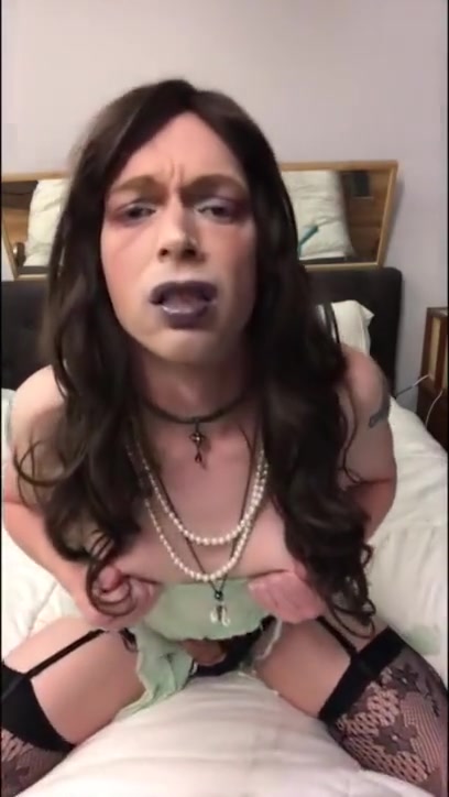 Josie OMG Trailer 1