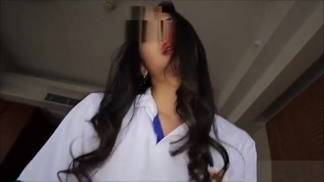Ladyboy Benzey Sensual HJ And BJ