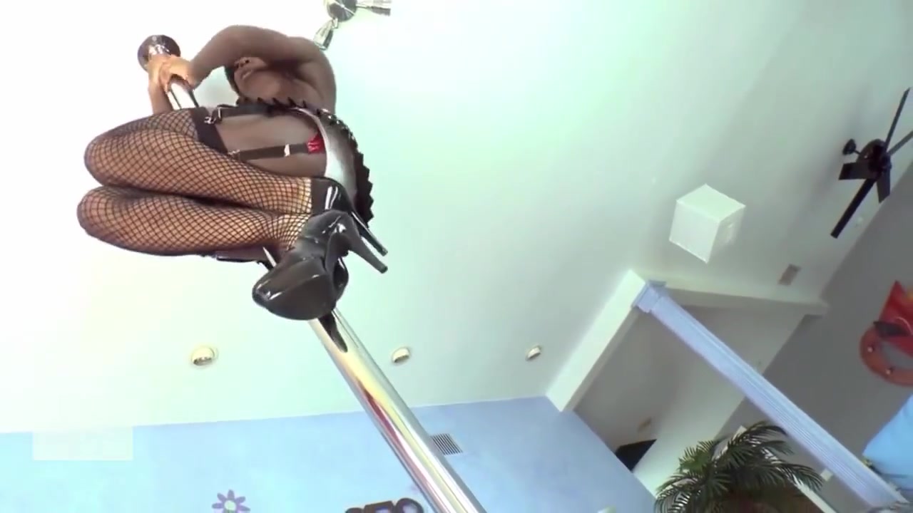 Pretty shemale teen 18+ strokes her chocolate pole