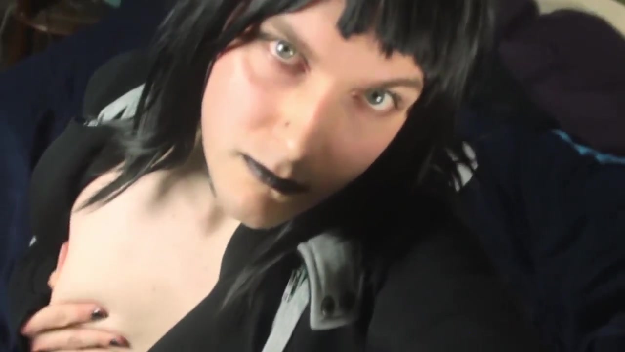 Your trans goth gf cumming from her dildo