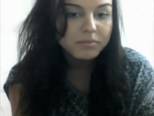 gorgeous naturally curvaceous trap teasing on cam