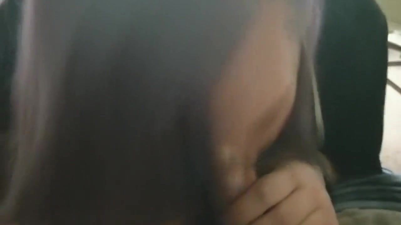 Trans girl earns thick creamy afternoon treat