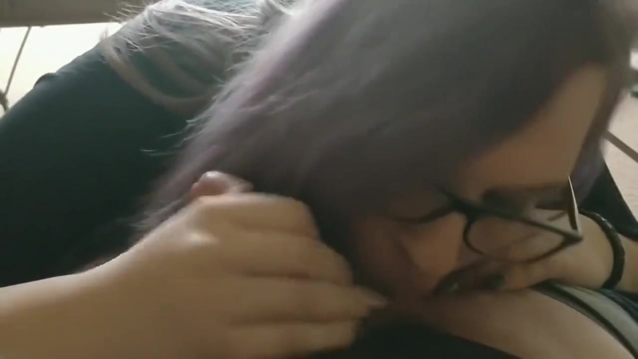 Trans girl earns thick creamy afternoon treat