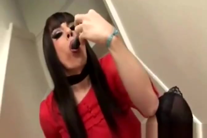 Amateur Crossdresser private masturbating video