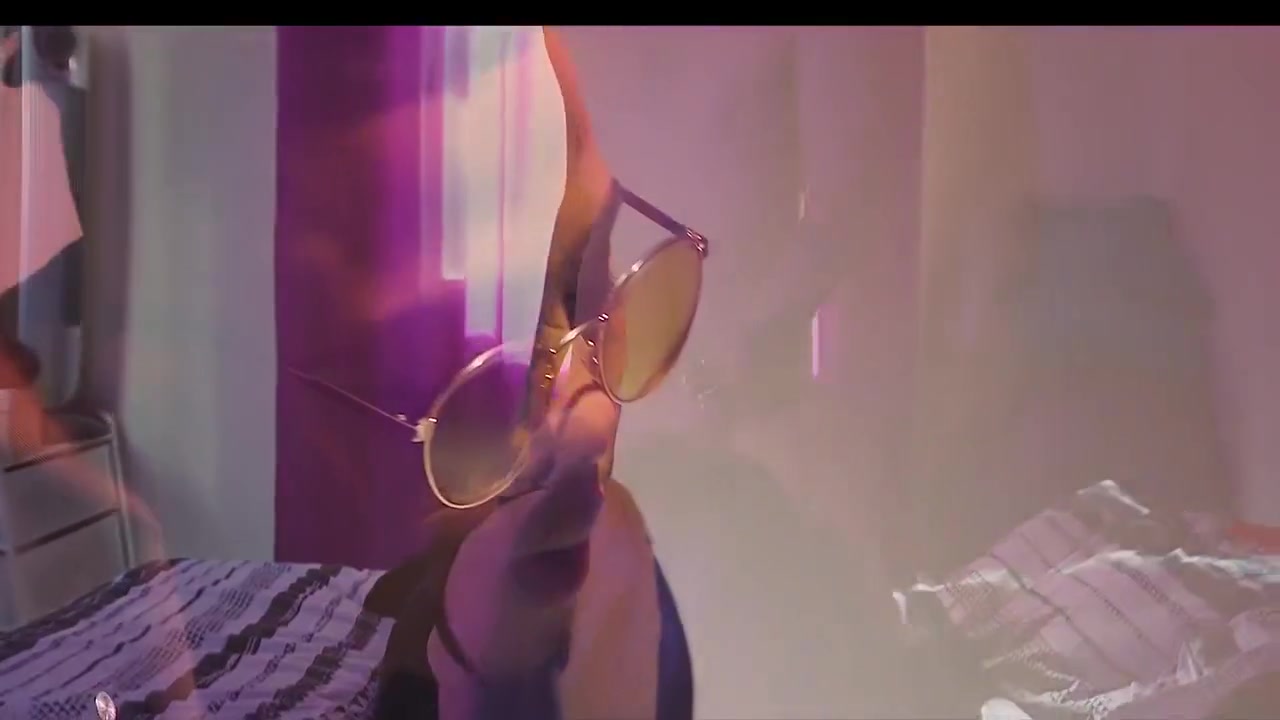PRIMER VIDEOCLIP PORNO!! CON ARIS DARK