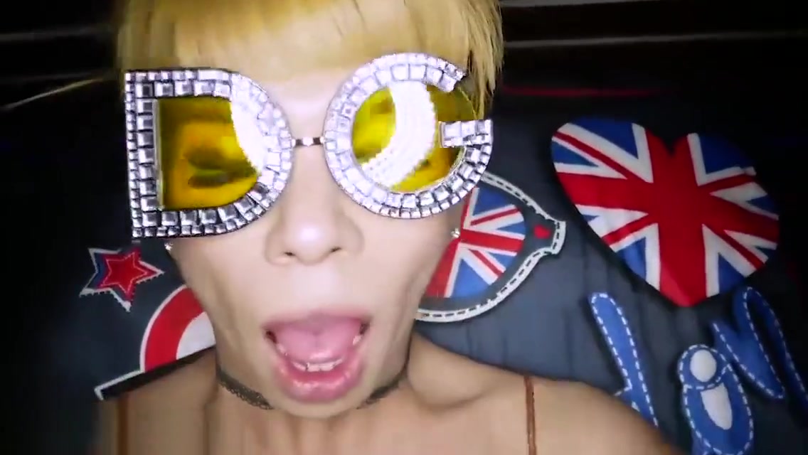 Stylish and funny ladyboy gets barebacked