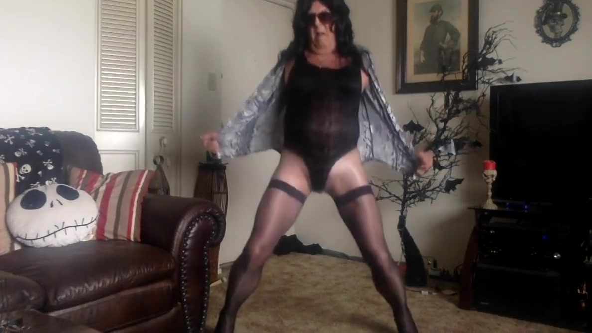 tranny twist pantyhose party