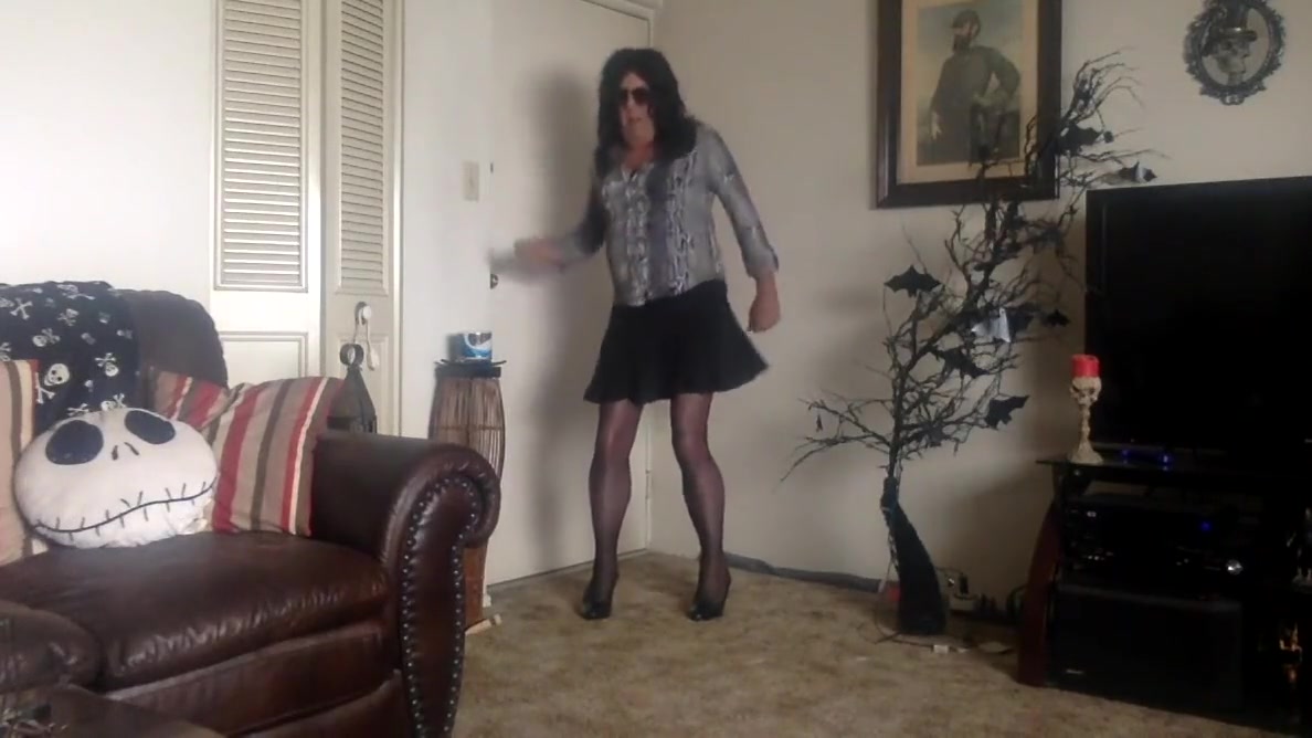 tranny twist pantyhose party