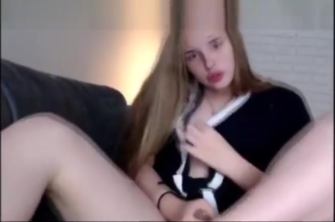 Cute chubby teen 18+ blonde jerking for you!