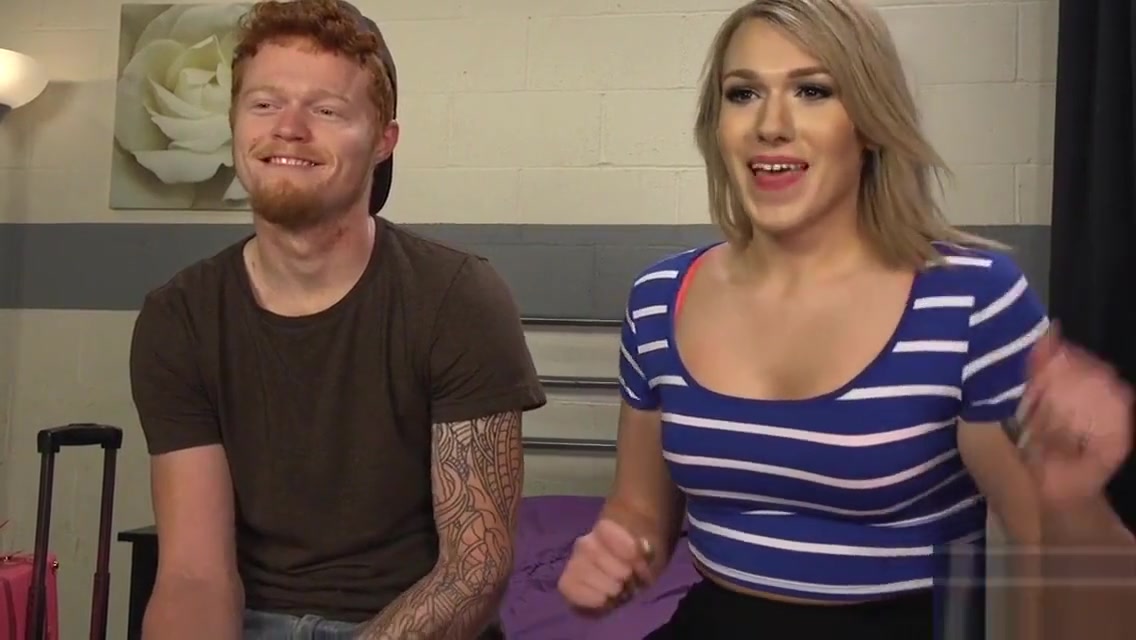 TS beauty drills tight ass from behind