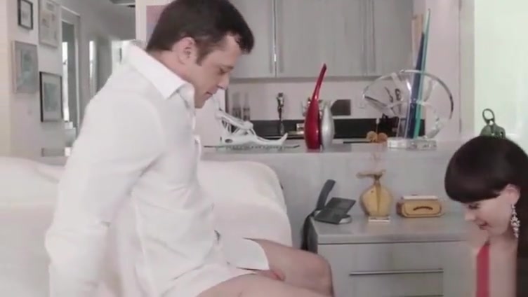 TS Natalie Mars let dude dominates her ass