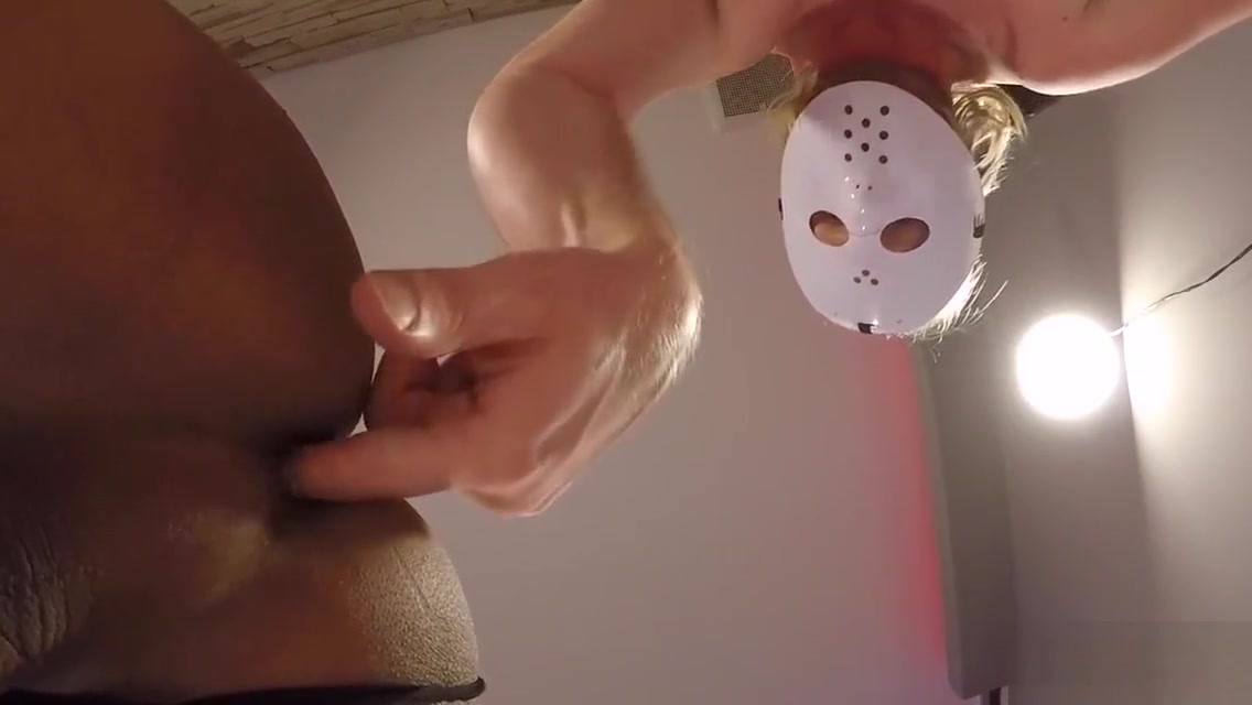 Ladyboy Ukiko Gives Blowjob Before Get Ass Fucked