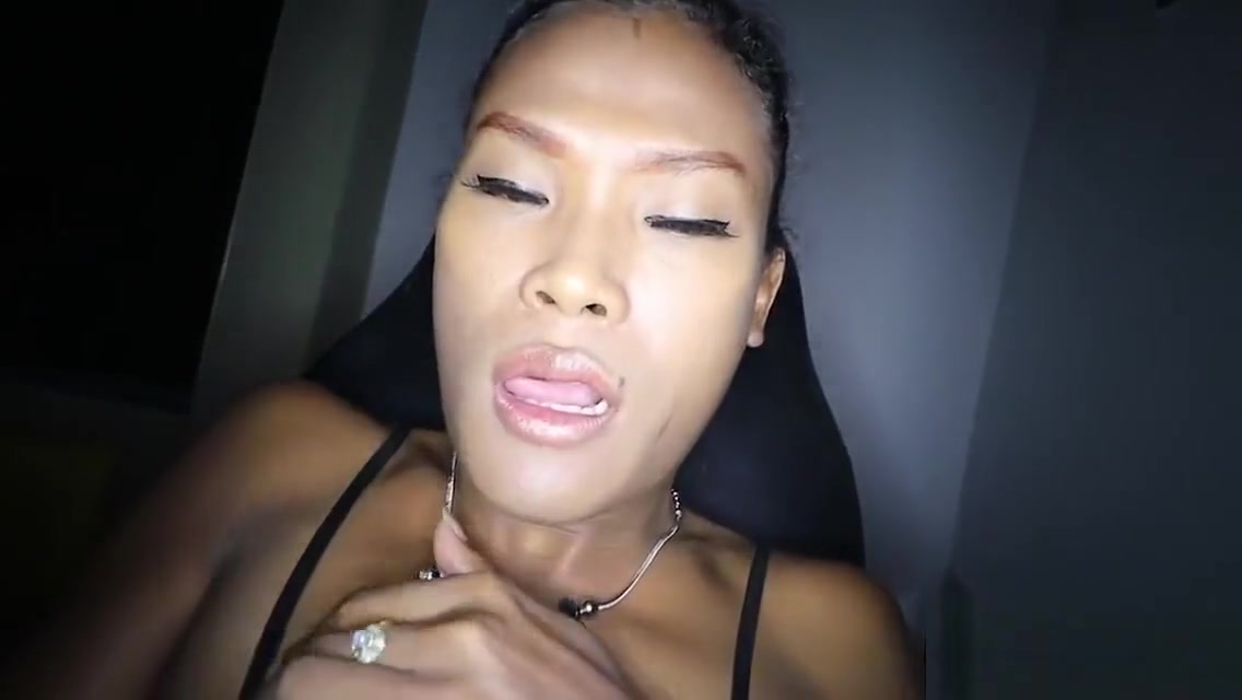 Big dick dark skinned ladyboy butt fuck in a sex chair