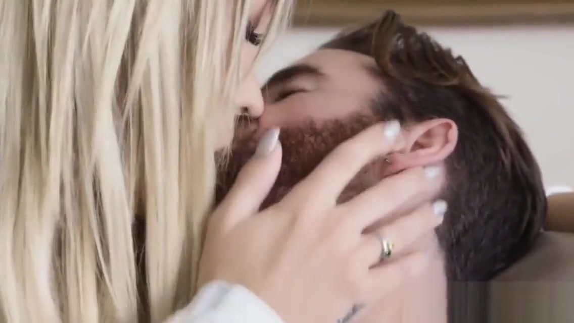Rimmed n fucked ts babe