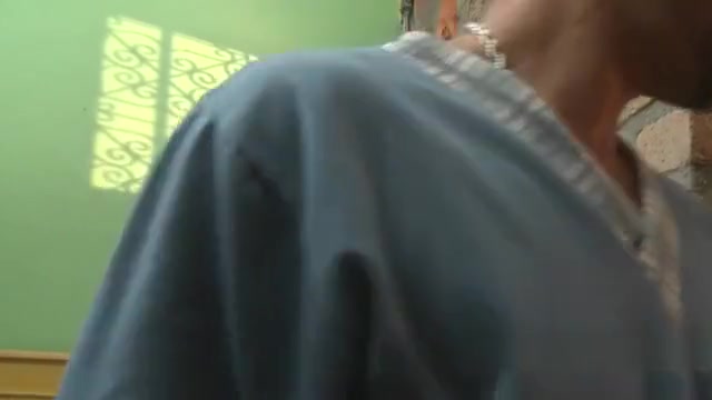 Huge cock guy anal bangs tranny burglar