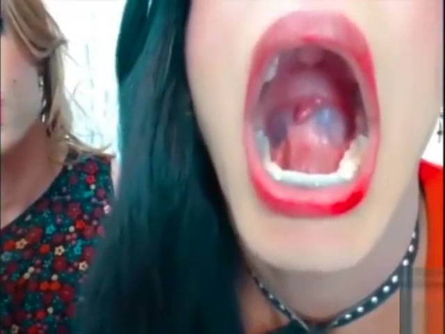 shemale long tongue