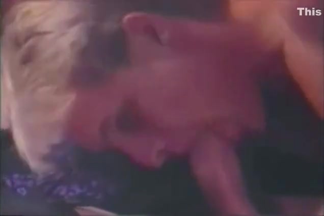 Rich Tranny Sucked By The Driver