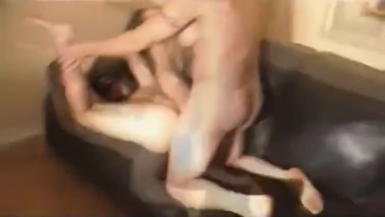 Amateur Shemale Dominates and Fucks Guy
