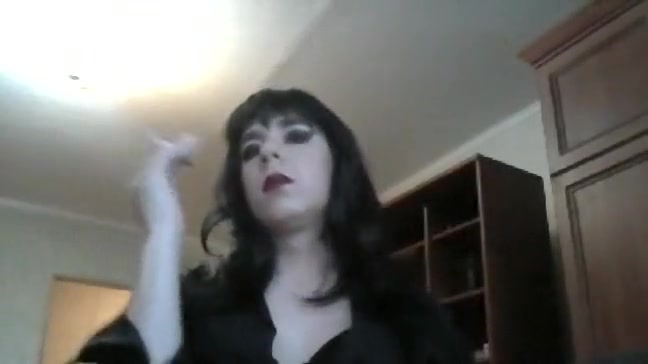 Beauty Kristi smoking