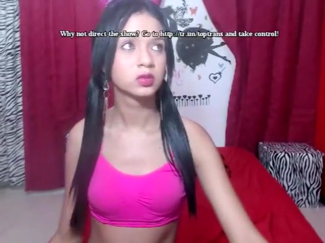 Tranny gets a blowjob from another tranny