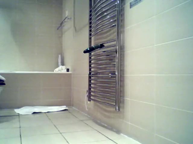 Hairy CD playing solo in hotel