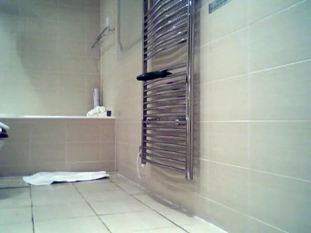 Hairy CD playing solo in hotel