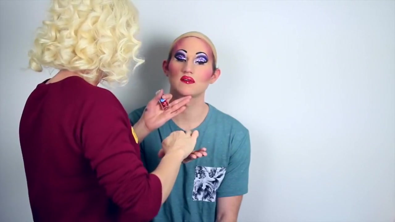 Courtney Act feminize me