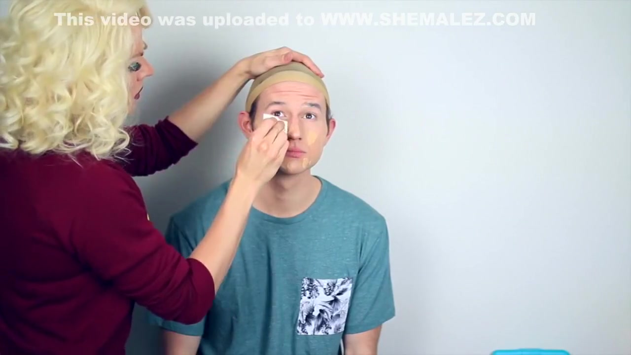 Courtney Act feminize me