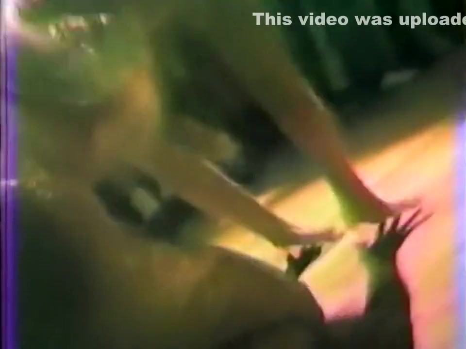 Karen Dior sexy dance 2